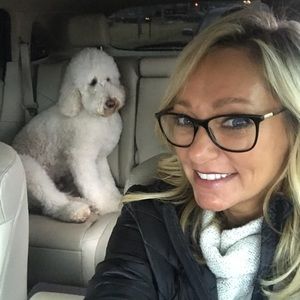 Meet your Posher, Leslie